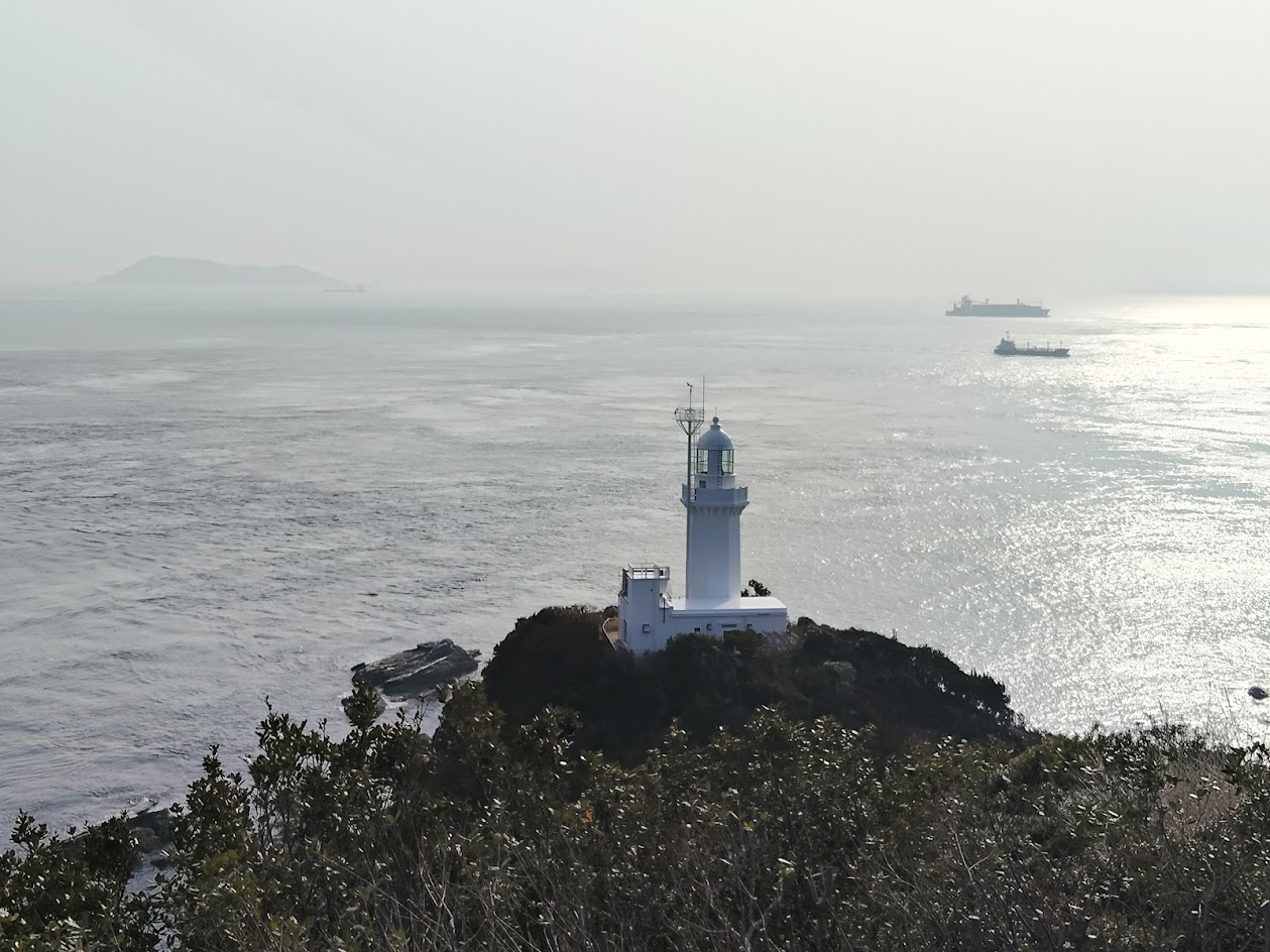 佐田岬灯台改良工事完了のお知らせのサムネイル